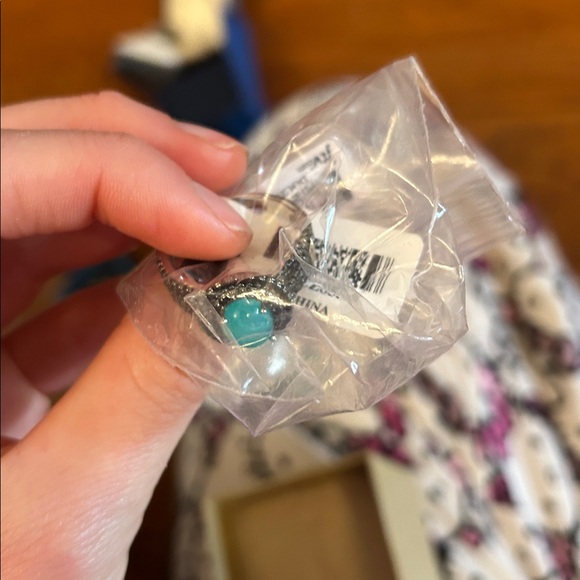 Assorted Silver Rings Collection - Picture 8 of 11